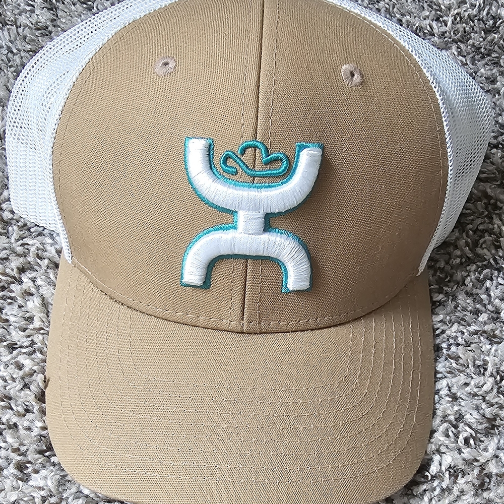 Hooey Tan and White Snapback Hat with Logo